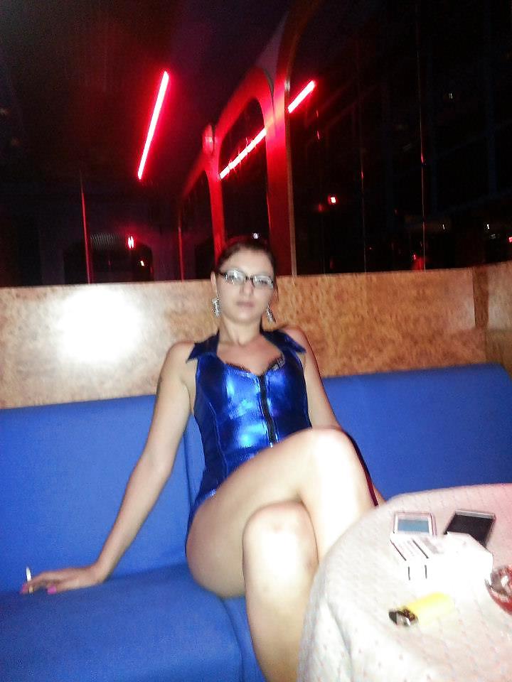 25P Romanian slut escort
