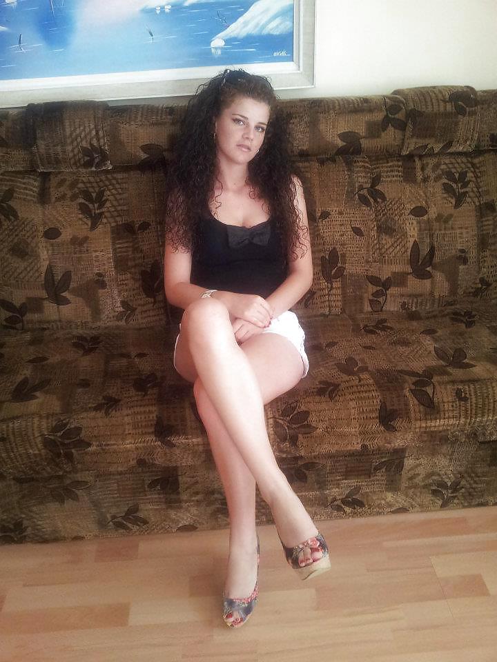 17P Romanian slut escort 2