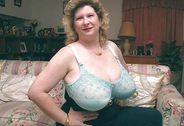 25P Boom's Bras IV