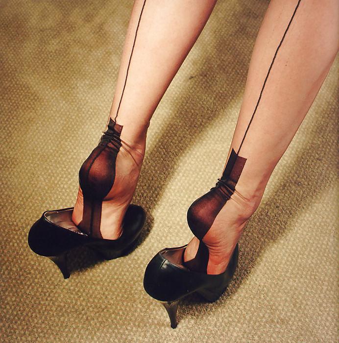19P Dita van Teese