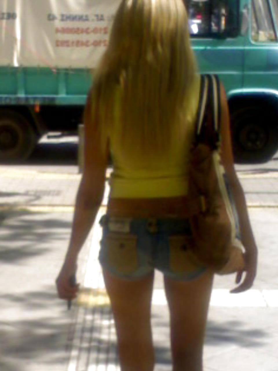25P Next door Greek women volume3