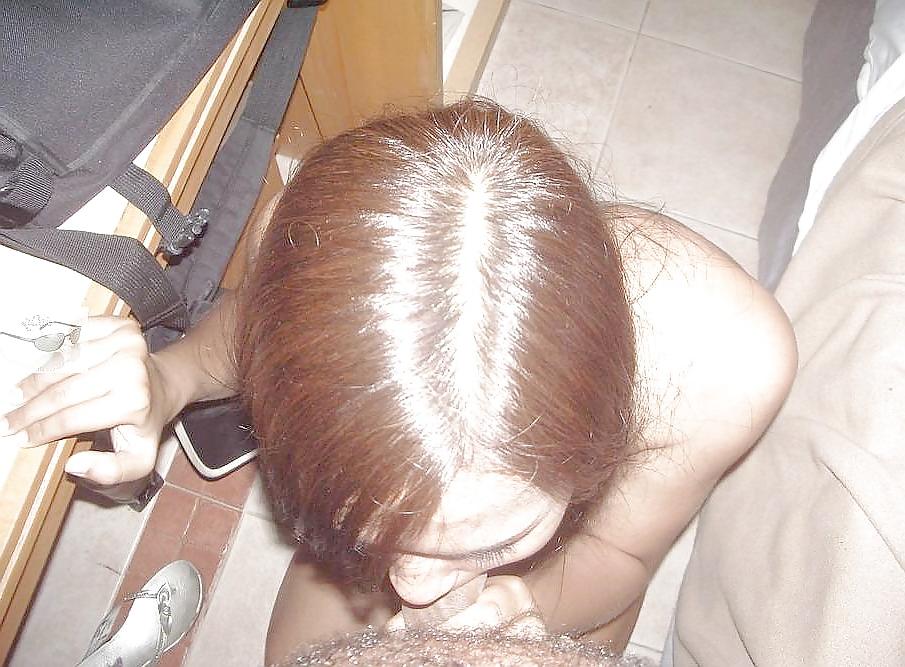25P Ladyboy Nonny from Pattaya in action