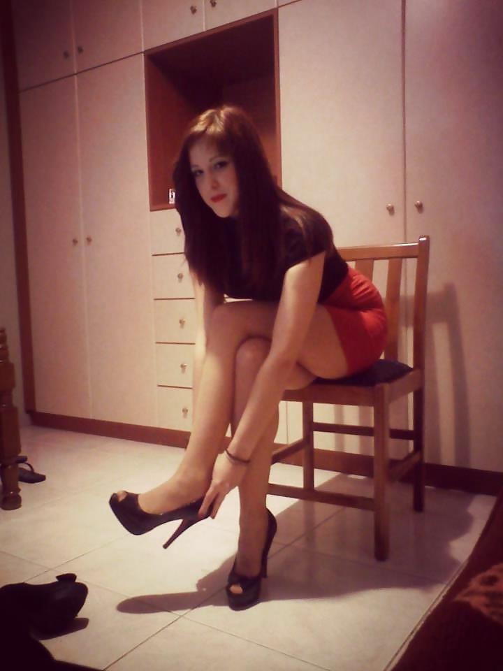 24P Hot Greek girls