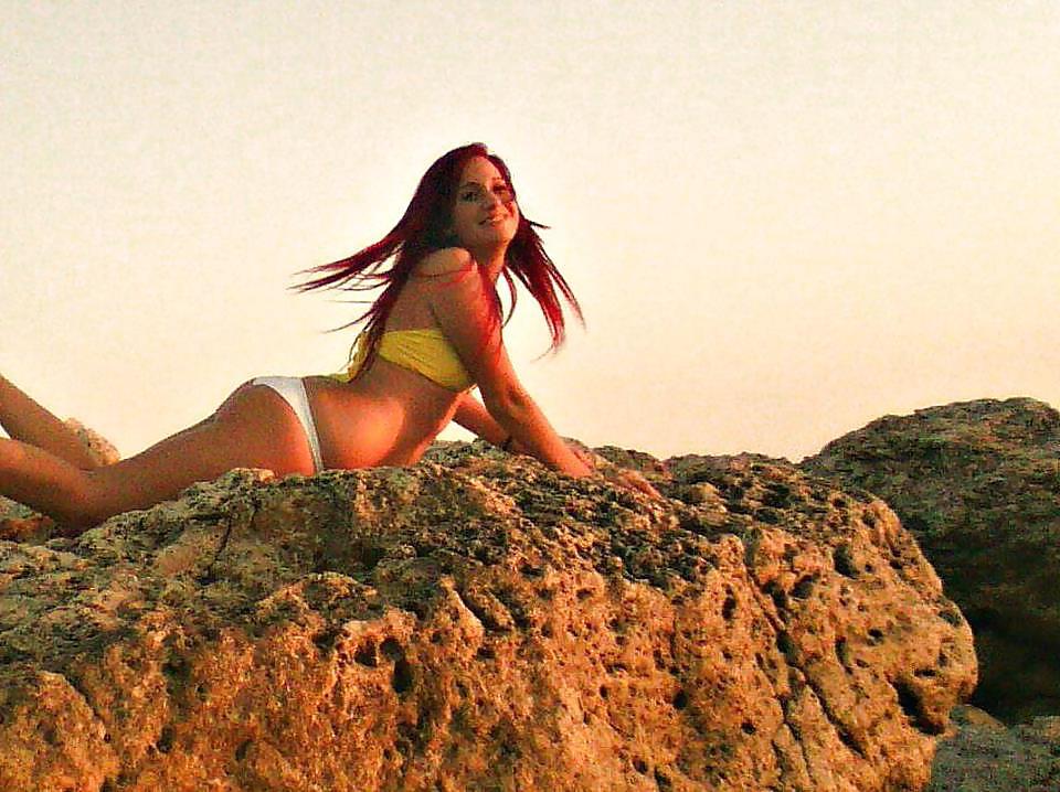 24P Hot Greek girls