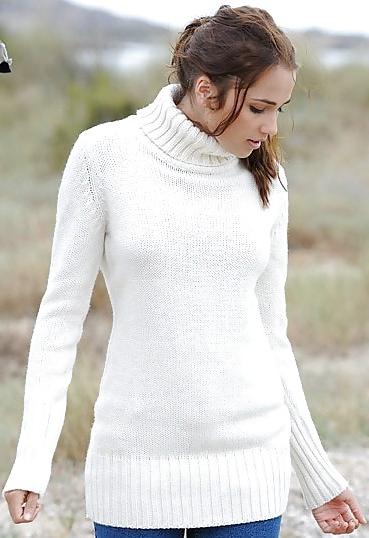 25P Beautiful Sweater Girls 3 by TROC