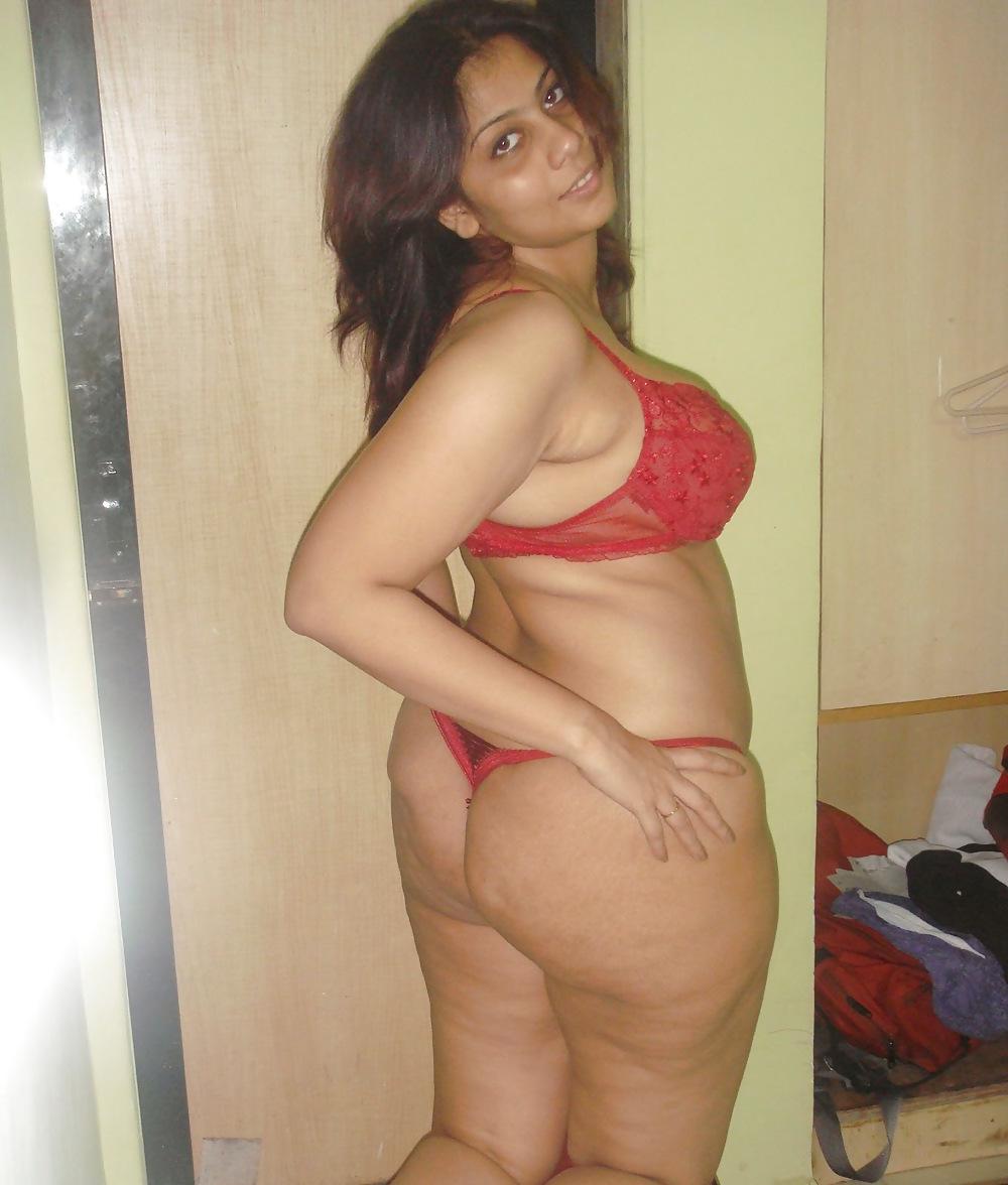 14P Indian big ass women and super aunties 