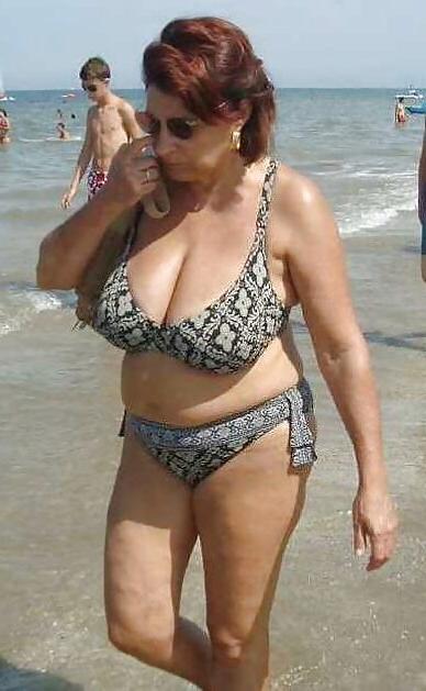 25P Swimsuit bikini bra bbw mature dressed teen big tits - 75