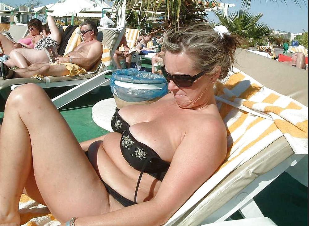 25P Swimsuit bikini bra bbw mature dressed teen big tits - 75