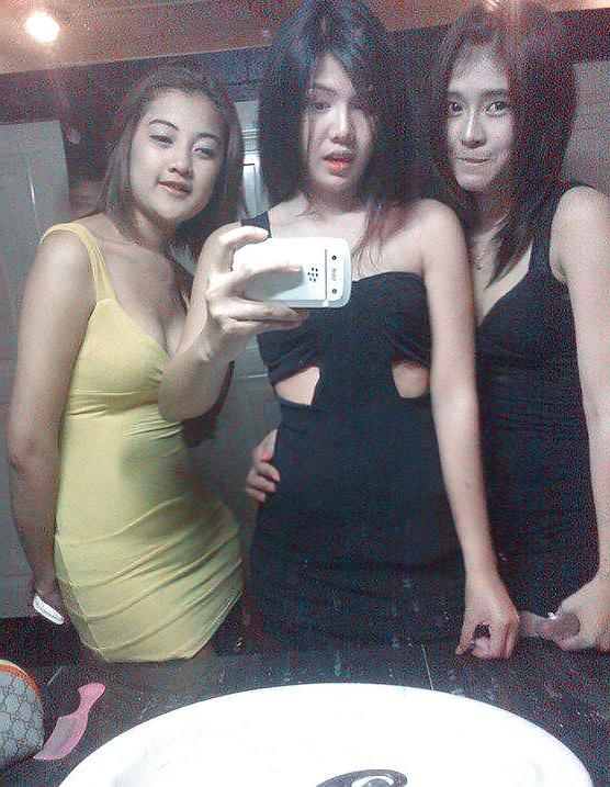 20P Hot Asian Babes 3
