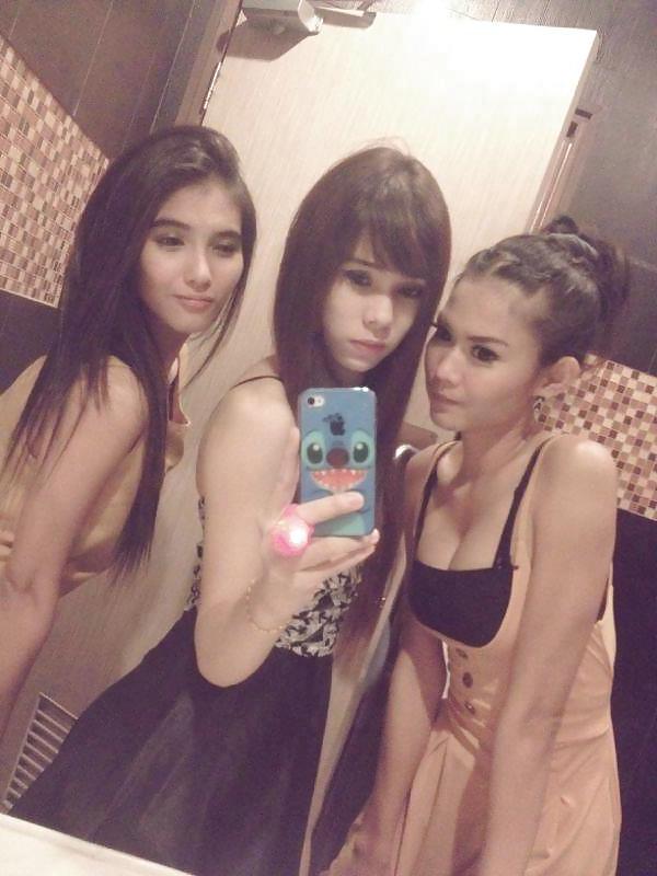 20P Hot Asian Babes 3