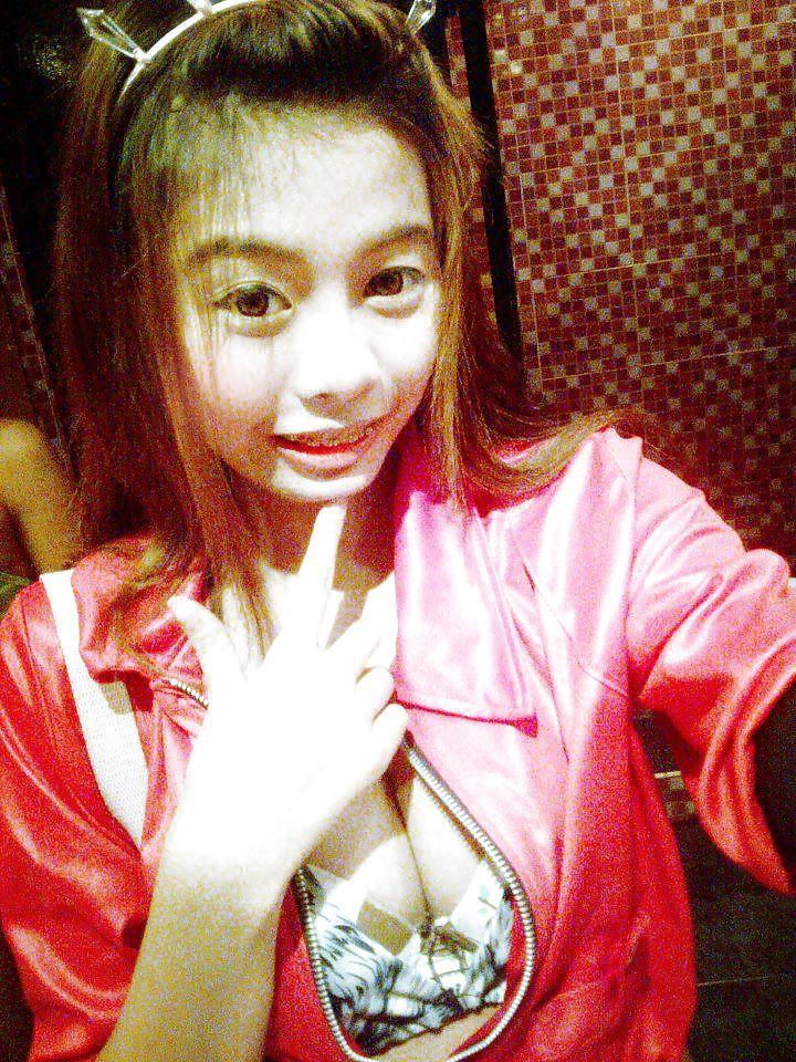 20P Hot Asian Babes 3