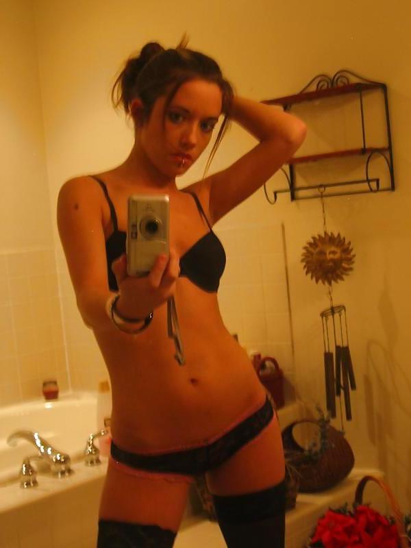20P Non nude girls.
