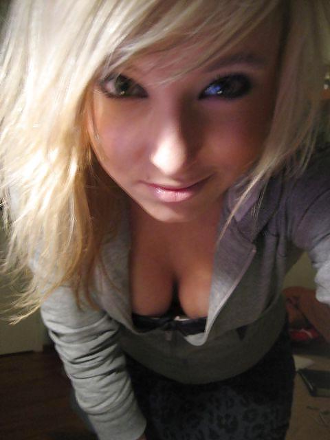 20P Non nude girls.