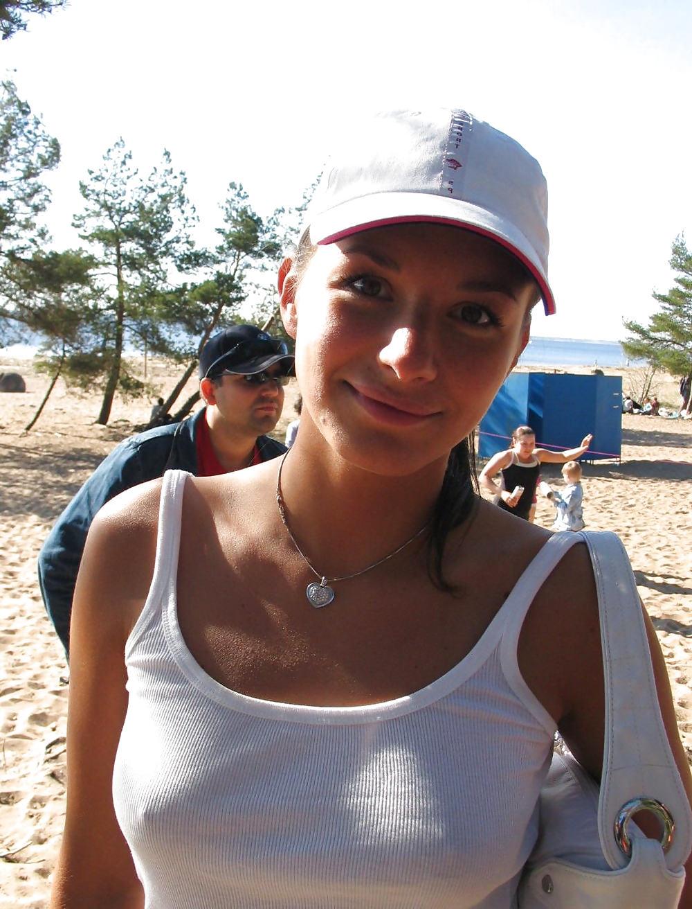 15P Pokies - Nipples