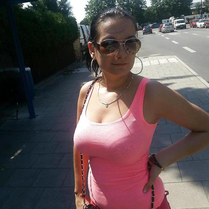 9P Romanian: Monica