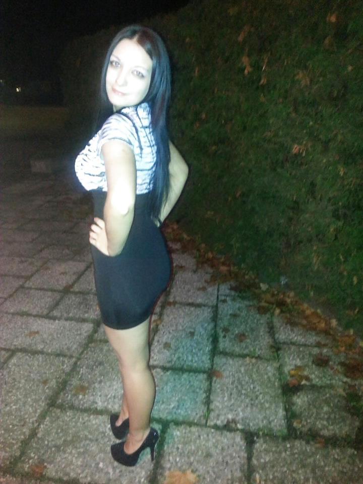 9P Romanian: Monica