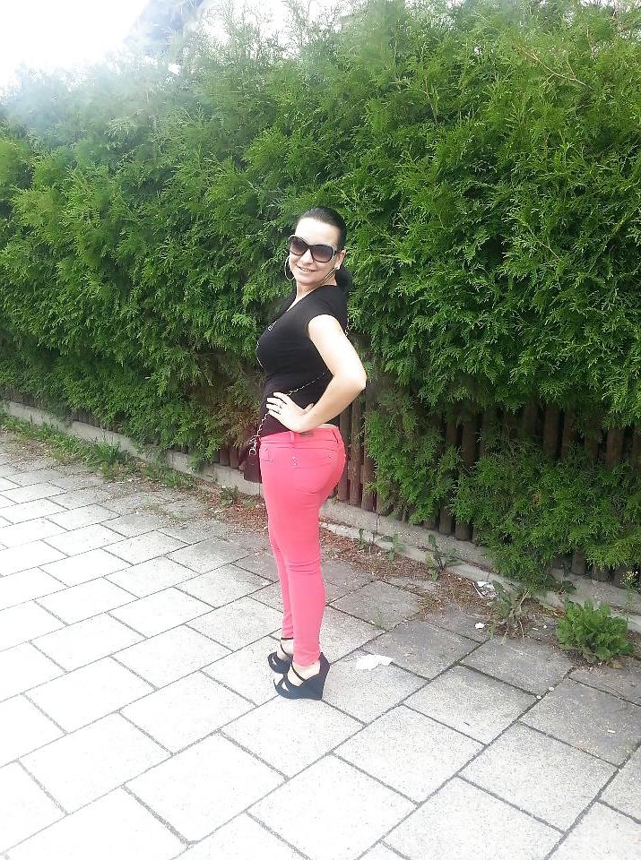 9P Romanian: Monica