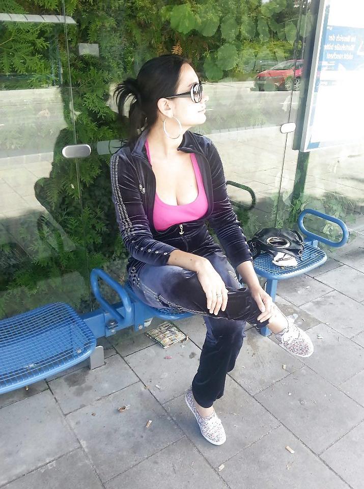 9P Romanian: Monica