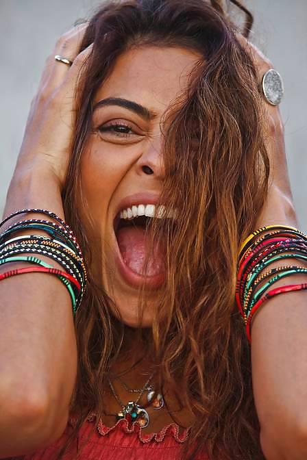25P GABRIELA - JULIANA PAES - WEET DREAMS