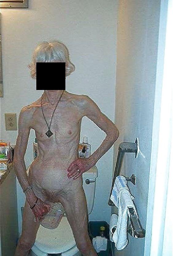 24P EXTREMELY SKINNY AND VERY OLD HAIRY GRANNY