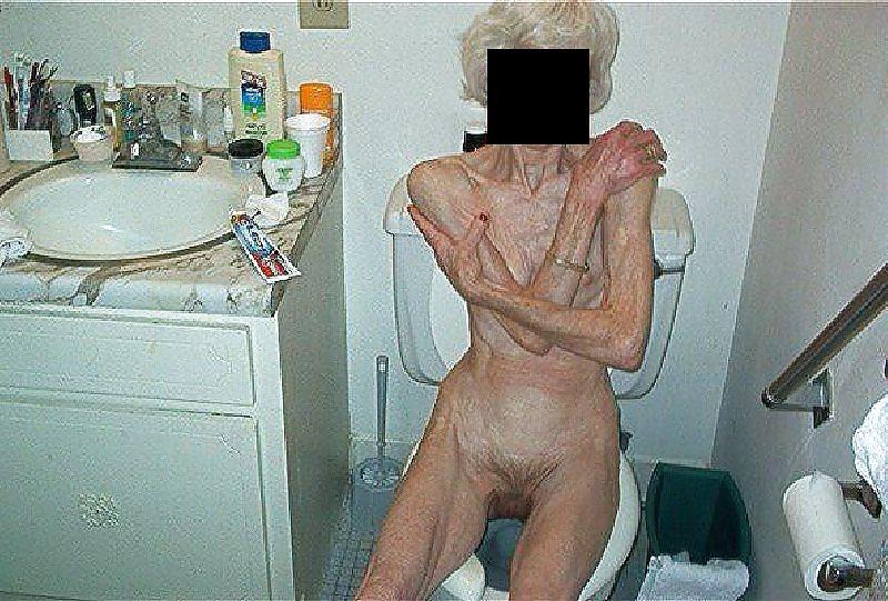 24P EXTREMELY SKINNY AND VERY OLD HAIRY GRANNY