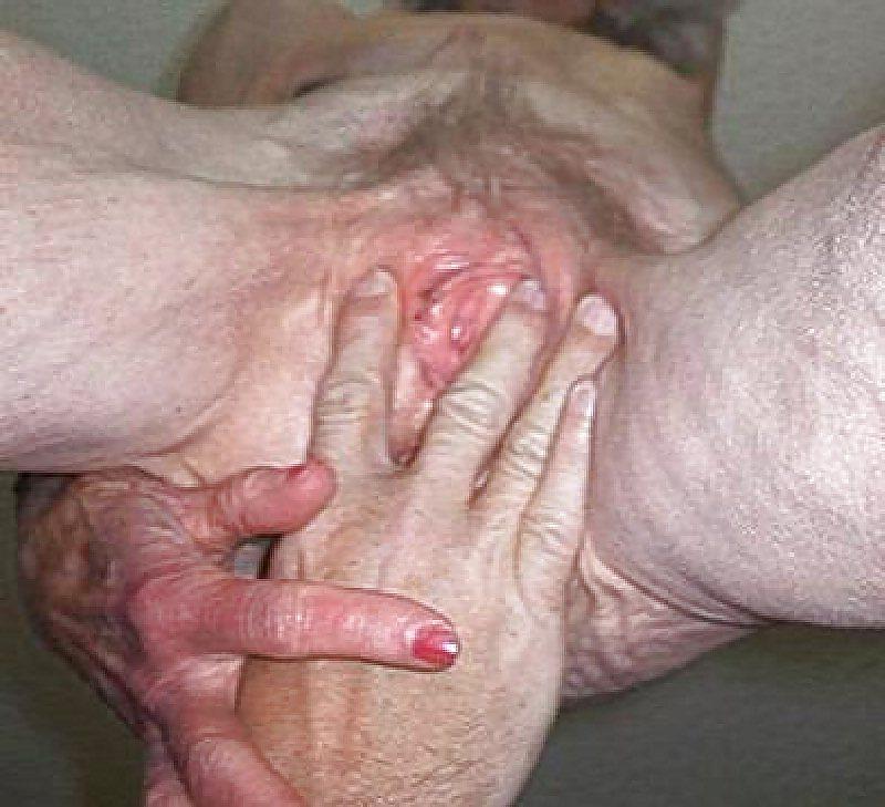 24P EXTREMELY SKINNY AND VERY OLD HAIRY GRANNY
