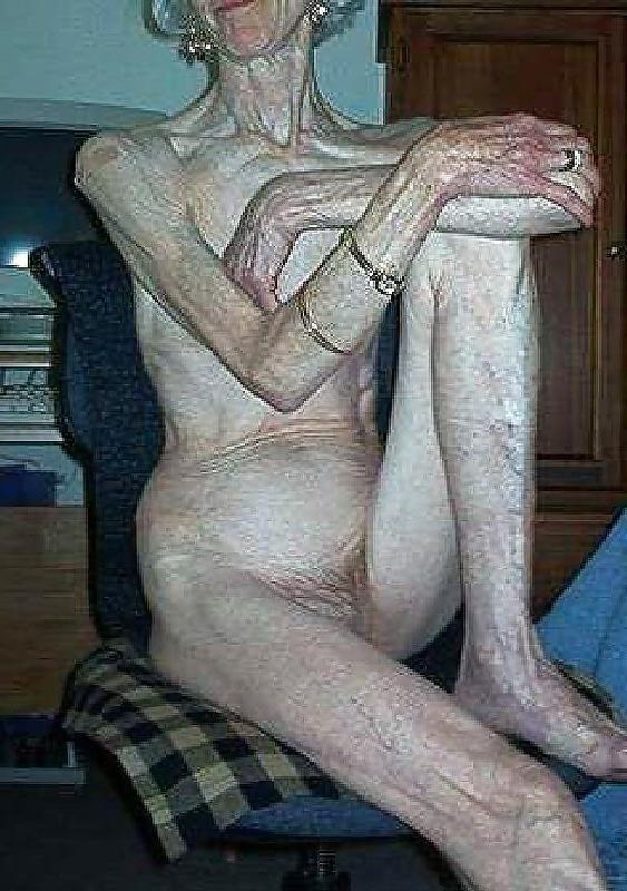 24P EXTREMELY SKINNY AND VERY OLD HAIRY GRANNY
