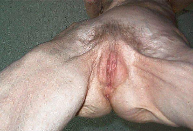 24P EXTREMELY SKINNY AND VERY OLD HAIRY GRANNY