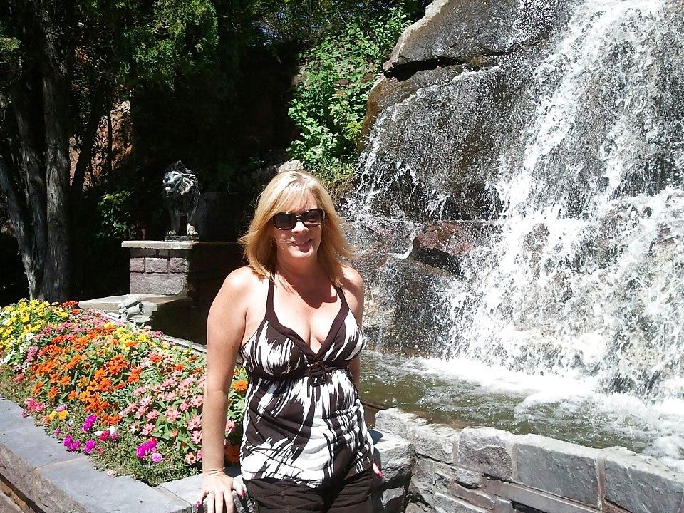 25P RANDOM GIRLS NUDE AND NONE NUDE V1