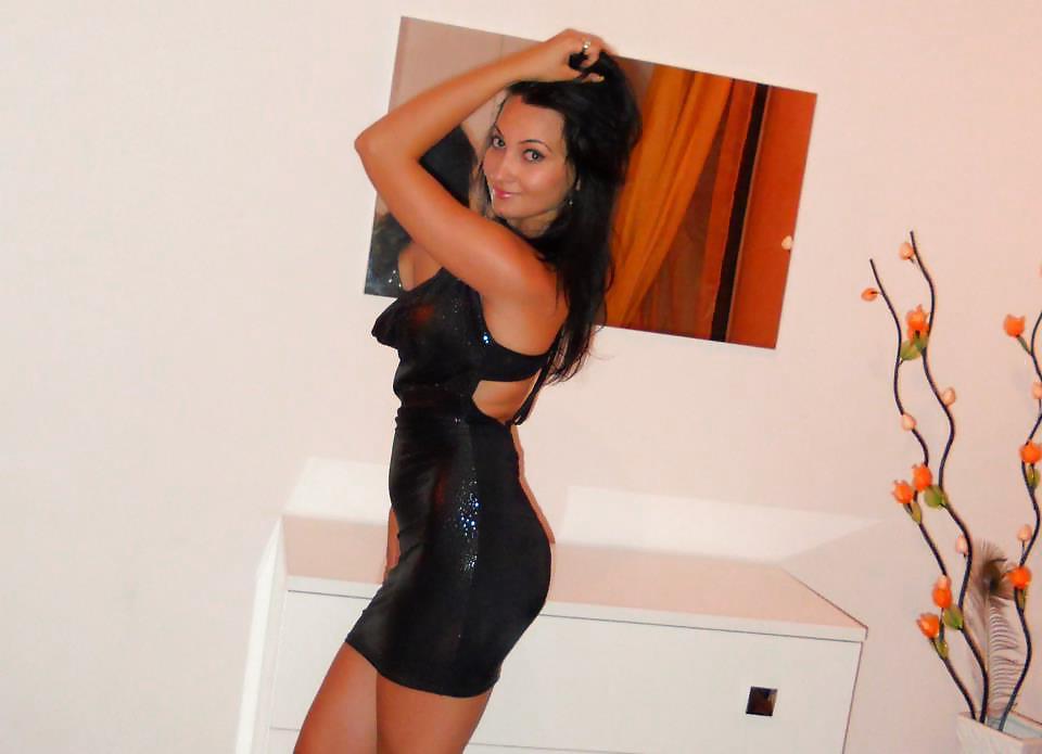 22P Romanian girl: sanda