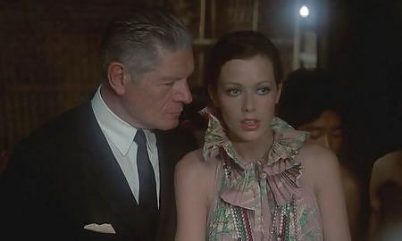 10P Hot Movie 25 :  EMMANNUELLE (1974)