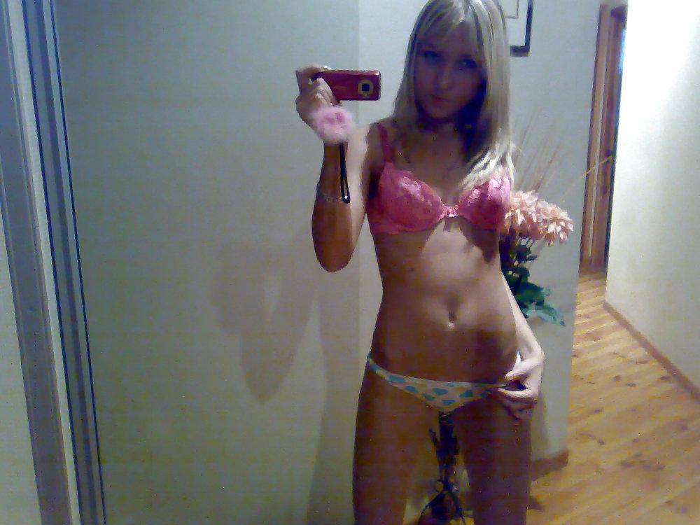 15P Nice (non nude) girls 80