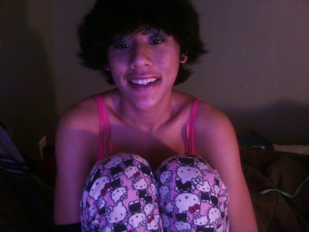 25P Asian CrossDresser