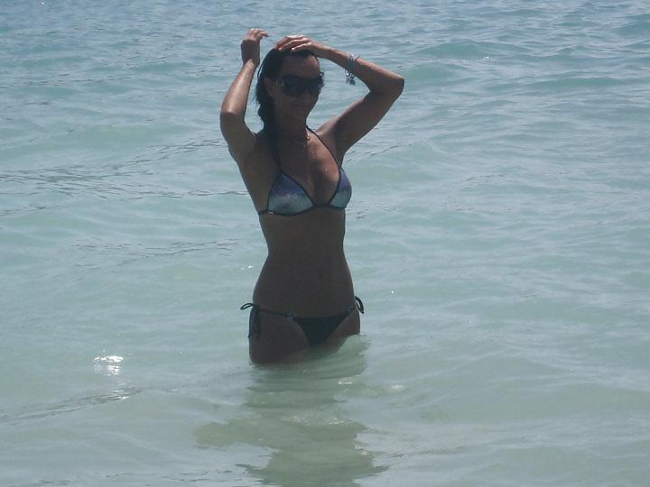 10P Greek Girl Dj01 