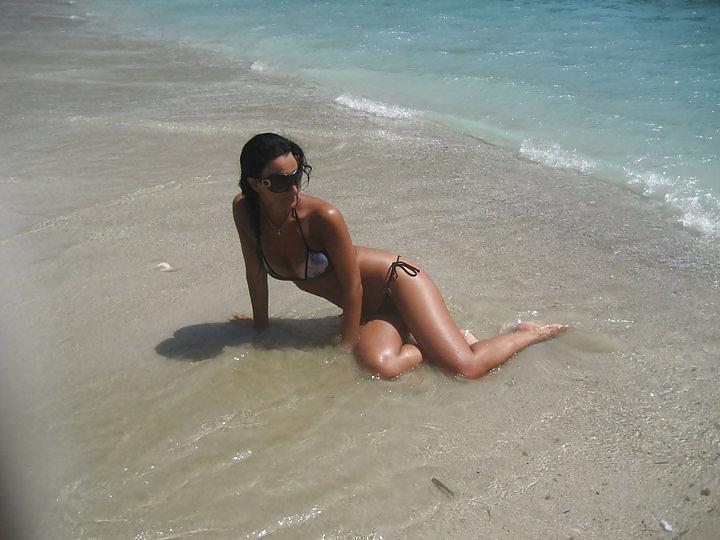 10P Greek Girl Dj01 