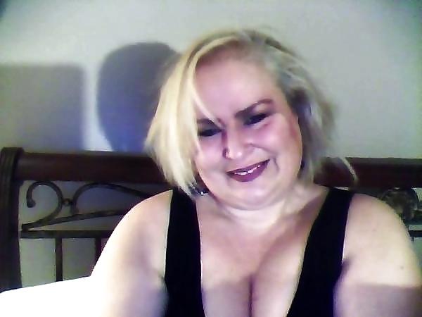 25P Clothed BBW's