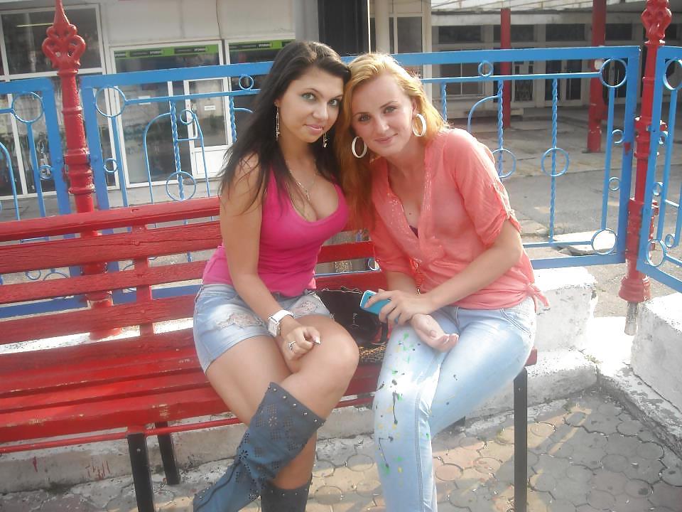 7P Romanian girl: andreea