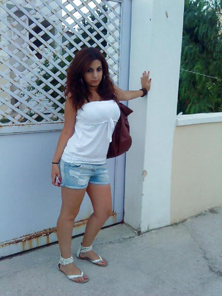 9P Greek girl: Maria