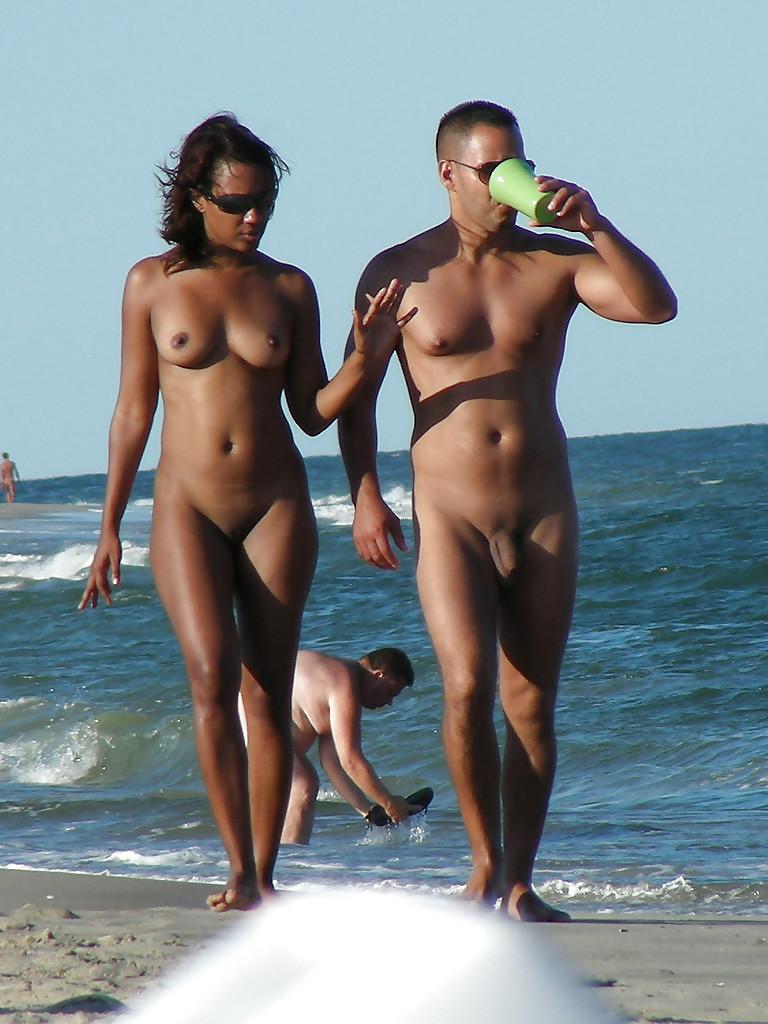 25P Amateurs, Matures and MILFS Couples 10