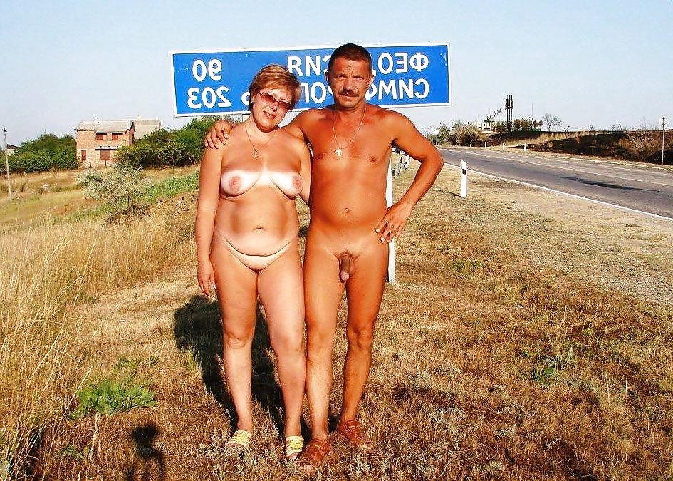 25P Amateurs, Matures and MILFS Couples 10