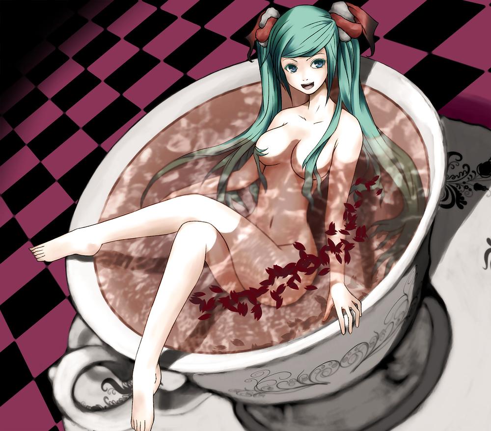 25P Vocaloid  Miku Hatsune ( virtual idol singing)