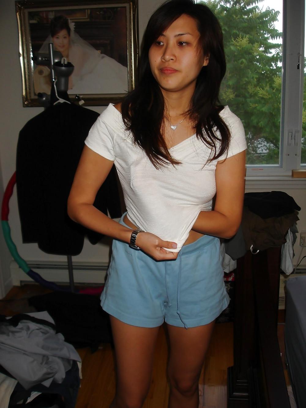 13P Amateur Korea girl Jeenie