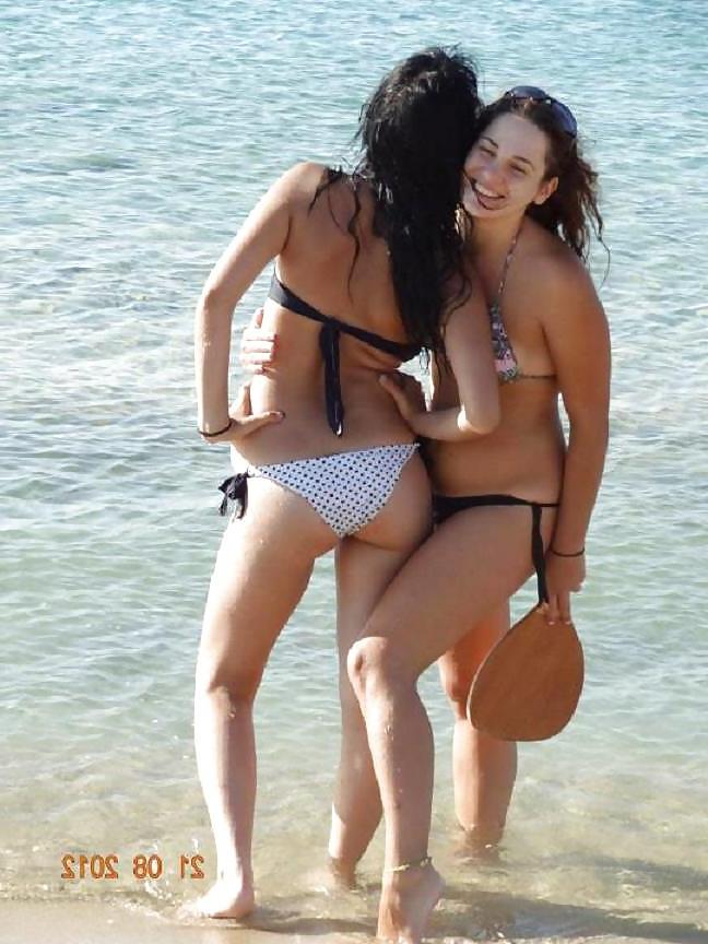 5P Greek bikini girls 4