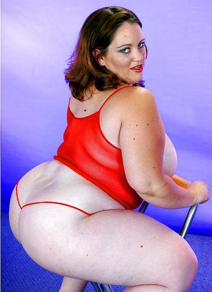 8P BBW In Red