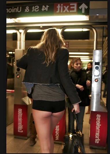25P NYC: No Pants Subway Ride 2013