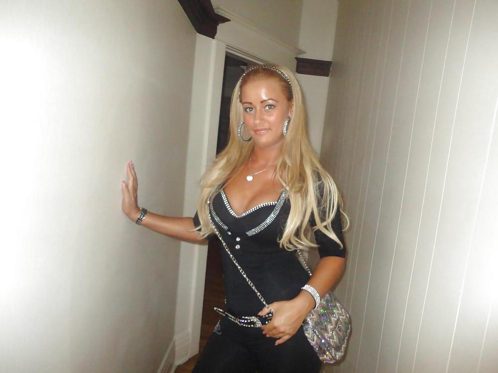 25P Gypsy girls