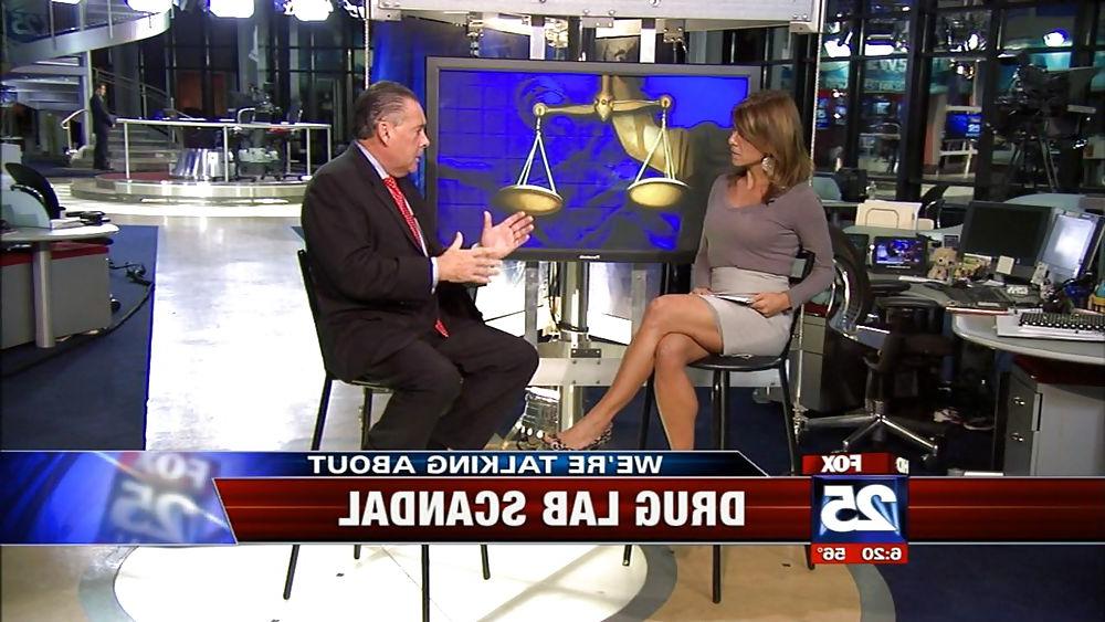 19P Maria Stephanos Sexy Legs