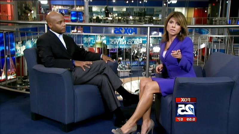 19P Maria Stephanos Sexy Legs