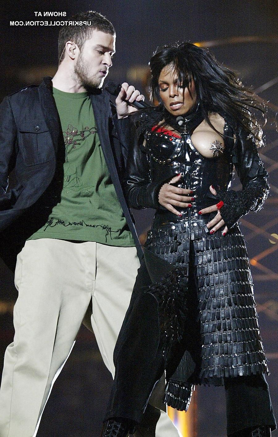 10P Celeb upskirt