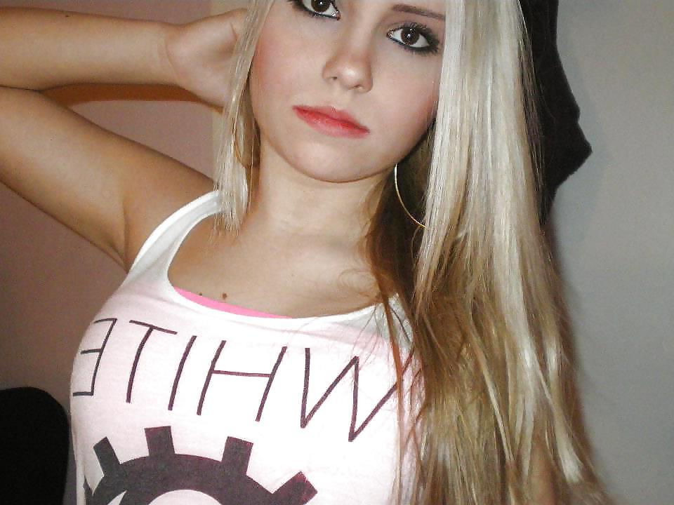 25P What your daughter wears when she wants to get fucked 2